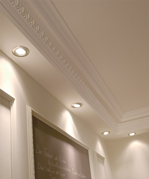 crown molding with down lighting