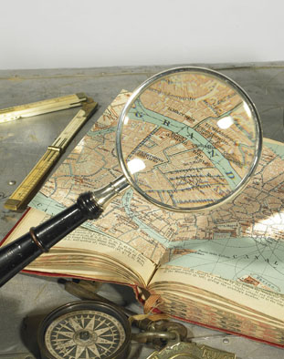 Readers Magnifying Glass