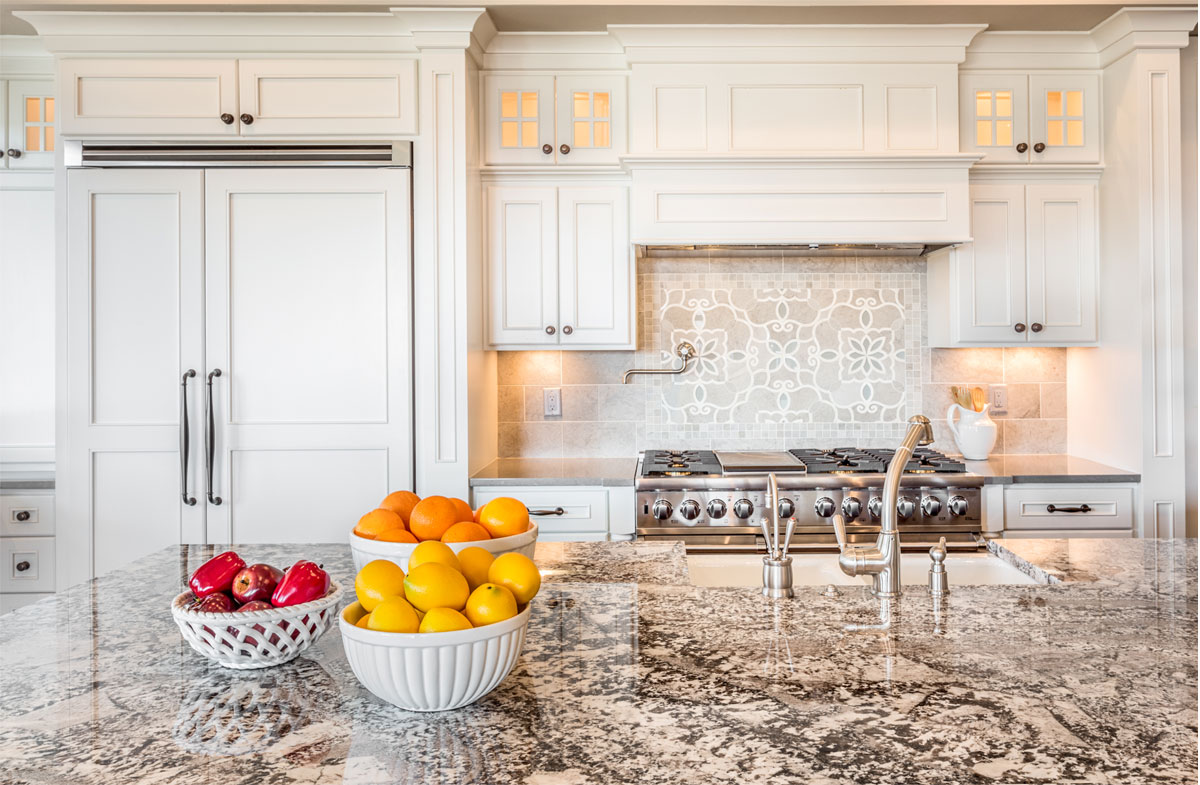 classic kitchen design with granite countertop; kitchen design ideas; kitchen decor inspiration