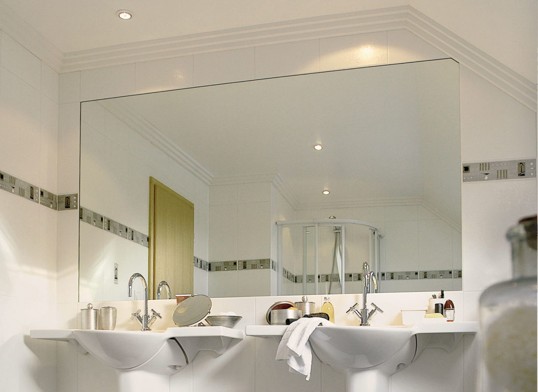 bathroom design with modern molding; bathroom molding ideas; bathroom design inspiration