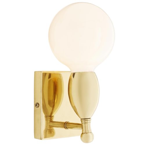 Elegance, shine and an extra-curvy form give this small sconce grand style.
