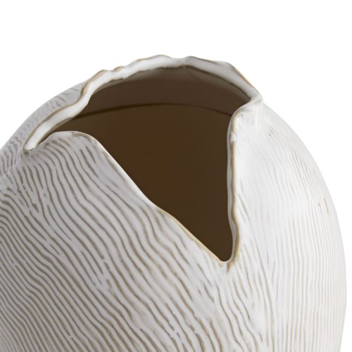 set of ceramic vases. Each is different in shape and size and features a white-wash finish that creates faux bois texture. The mouth of each vase is organic in shape and tear-like—shapinga visual point of interest. This watertight trio is ideal for boasting various bouquets but is just as stunning as a grouped accent for a console table or bookshelf.